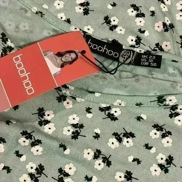 NWT BOOHOO PLUS UK Floral Smock Dress Plus Size 18​ - Picture 6 of 7